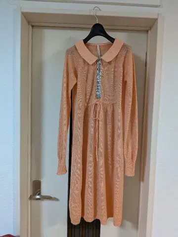 sunaokuwahara 오렌지 긴팔 무릎 기장 원피스 모헤어