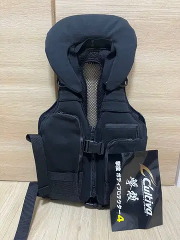 최종 가격 인하! [카르티바] 격투 바디 프로텍터 4 블랙 1