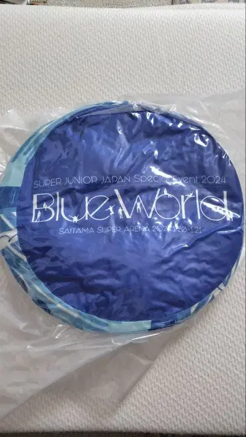 SUPERJUNIOR BlueWorld 쿠션