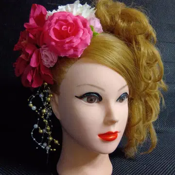 머리 장식 결혼식 성인식 졸업식 후리소데 이로우스즈카메 하카마