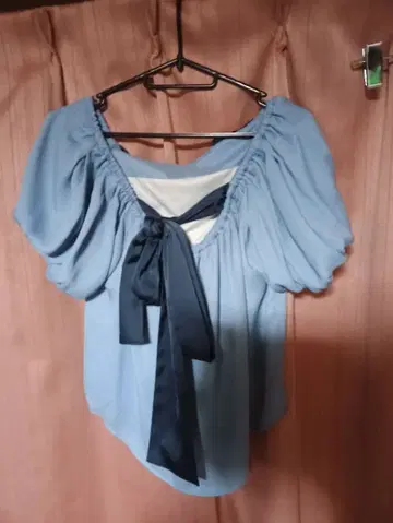 택 포함 새상품 머큐리 듀오 아이스 블루 색상 퍼프 슬리브 리본 상의