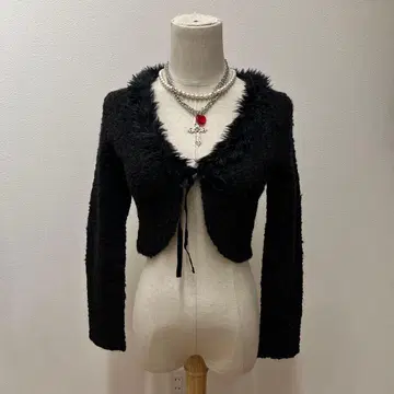 y2k archive 퍼 가디건 숏 기장 블랙 리본 모리걸