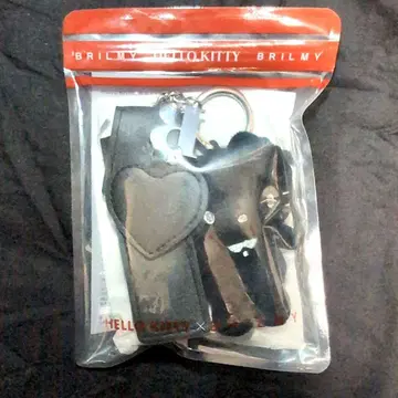 HELLO KITTY x BRILMY 립 참 BLACK ver.