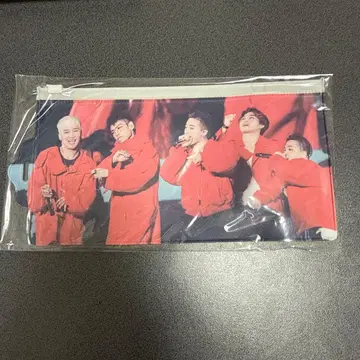 BIGBANG 지퍼 케이스 끈 포함
