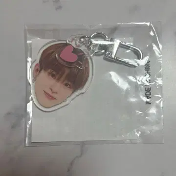 TREASURE 아사히 기쁨 아크릴 키링