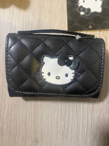 오늘 한정 판매 산리오 헬로키티 지갑형 코인 퍼스 미니어처 퀼트