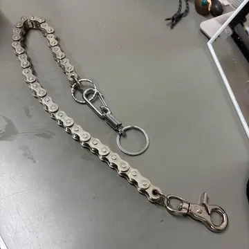 지갑 체인 실버