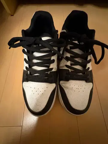 DC shoes 스니커즈 27.5cm