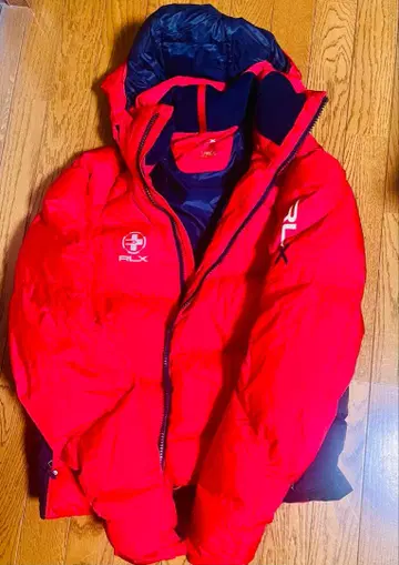 랄프 로렌 RLX 후드 부착 다운 자켓 빨간색