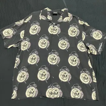 Wasted Youth 시계 패턴 반팔 셔츠