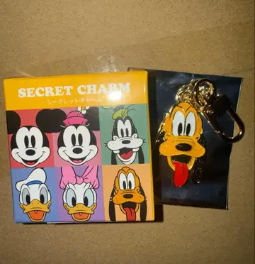 미키 & 프렌즈 시크릿 키체인 레트로 페이스 플루토