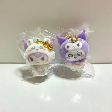 치이카와 산리오 시크릿 플로키 마스코트 참 쿠로미 x 모몽가