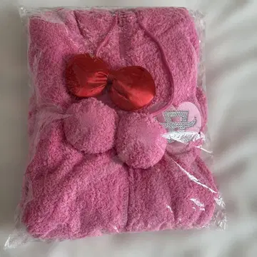 새상품급 미사용품 하마사키 아유미 x 키티 콜라보 후드티 한정 수주품