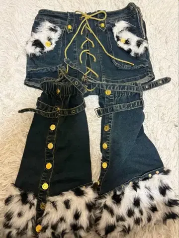 y2k d.i.a. 매우 흡사한 퍼 스커트 바지 레그 워머 포함