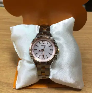 SEIKO 루키아 SSVV012