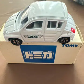 토미카 도요타 WiLL Vi 화이트핸즈