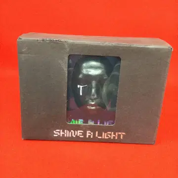 지드래곤 / FIRST LIVE CONCERT SHINE A LIGHT