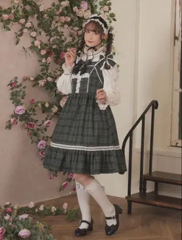 시마무라 샬롯의 수요일 아이노 에리 점퍼 스커트 그린 L