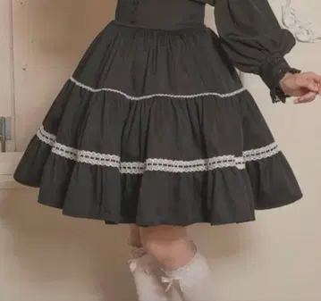 시마무라 샬롯의 수요일 아이노 에리 스커트 블랙 L