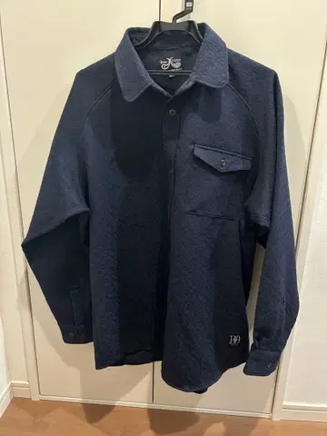 [미사용] Dress Hippy 네이비 L 사이즈 셔츠