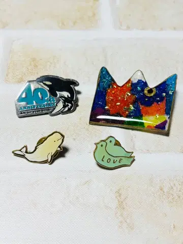 핀 배지 브로치 묶음 판매 수족관 흰돌고래 범고래 작은 새 왕관