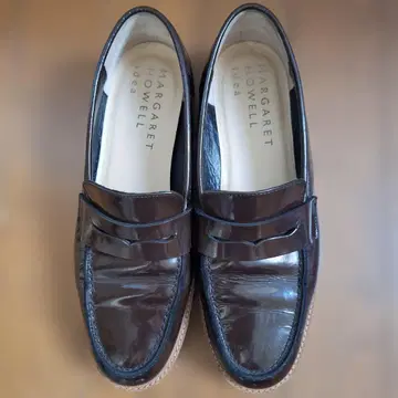 마가렛 하우엘 다크 브라운 로퍼