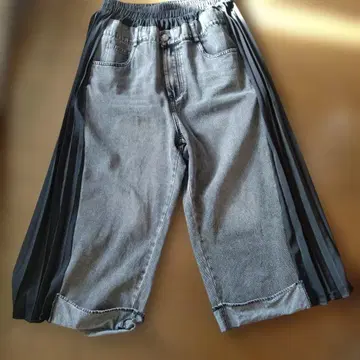 새상품급 라디에이트 이소재 믹스 데님 블랙