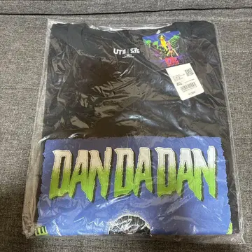 유니클로 다다단 T셔츠 4XL DANDADAN