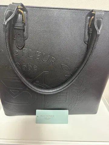 엠보싱 로고 토트백 canone 칸다 사야카