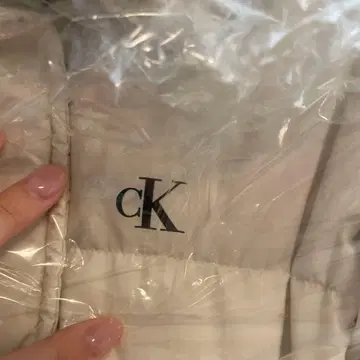 캘빈 클라인 진스 다운 자켓