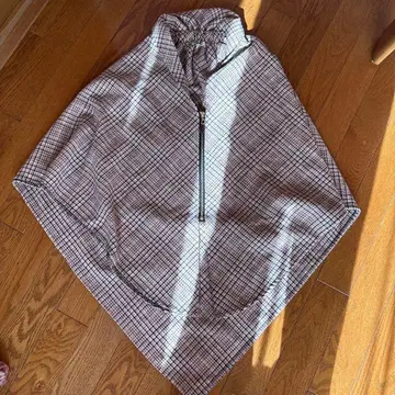 axes femme 체크 무늬 프론트 지퍼 판초