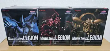 유희왕 피규어 오시리스의 천공룡 라의 익신룡 오벨리스크의 거신병