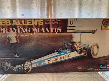 Revell JEB ALLEN'S PRAYING MANTIS 1/16