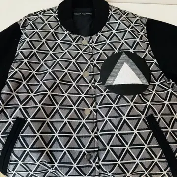 아츠시 나카시마 자켓