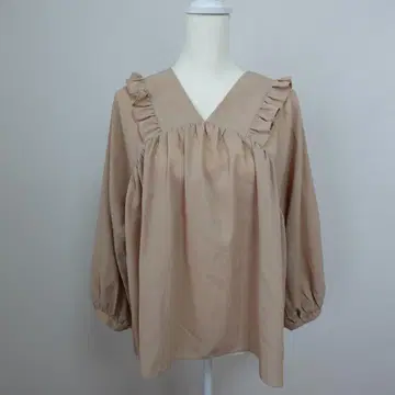 FREE'S MART 프리즈 마트 어깨 프릴 V넥 블라우스 상의