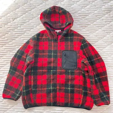 유니클로 x JW 앤더슨 보아 플리스 지퍼 후드