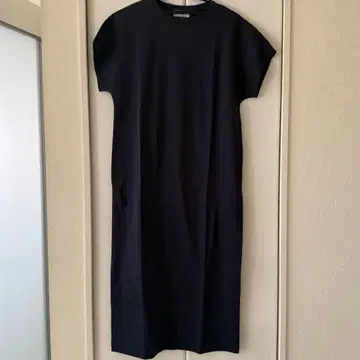 Noritake 네이비 M 사이즈 롱 원피스