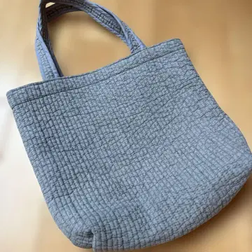 비오는 날 바흐 라이트 그레이