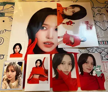 TWICE 한국 시즌 그리팅 2026 Red Whispers 미나