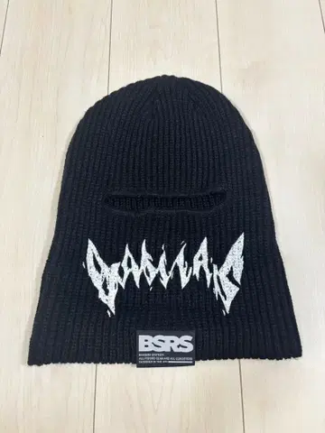 바서즈 유나이티드 니트 캡 발라클라바