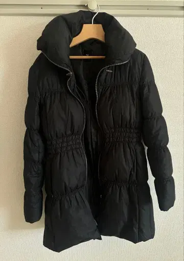 Didi by Florence 다운 60% 블랙 다운 자켓