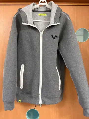 VIVA HEART 풀 집업 후드 부착 자켓