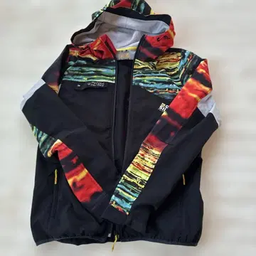 QUIKSILVER 아우터 얇은 소재 다색