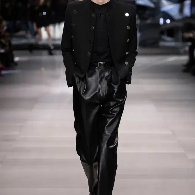 셀린느 [백현님 착용] 19ss 밀리터리 오피서 자켓 사진 6