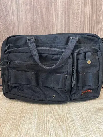 브리핑 비즈니스 백 B4 라이너