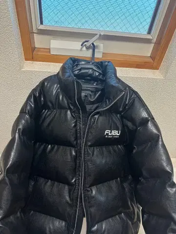 FUBU 블랙 다운 자켓 L 사이즈