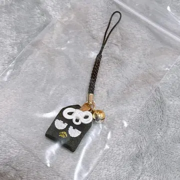 산리오 부적 배드바츠마루