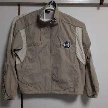 Umbro 베이지 윈드 브레이커