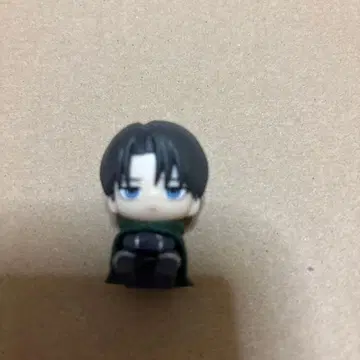 진격의 거인 리바이 기다림 피규어