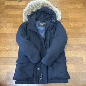 울리치 아크틱 파카 [다운 자켓] 본인 M 사이즈 정도